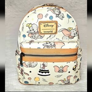 Loungefly Disney Dumbo Vintage mini Backpack